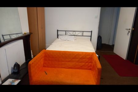 Room in a Shared House, Cranbrook Rise, IG1 - Photo 4