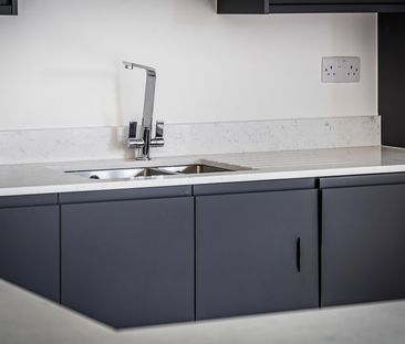 Ref: KM - Norwood Hill Road - Photo 6