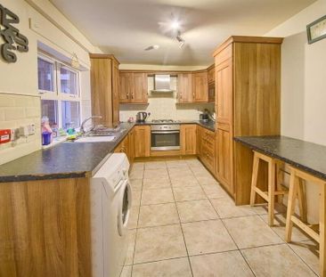 Room 2, 40 Nansen Street, Belfast, BT12 6AT - Photo 4