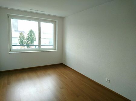 Attraktive Dachgeschosswohnung - Photo 2