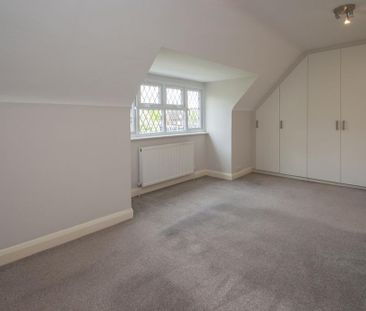 3 bedroom maisonette to rent - Photo 3