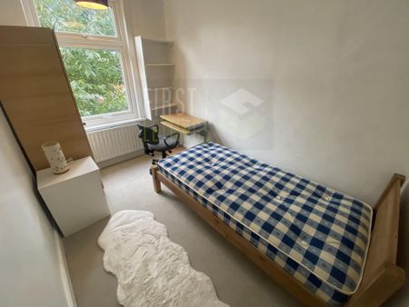 3 bedroom terraced house to rent - Photo 4