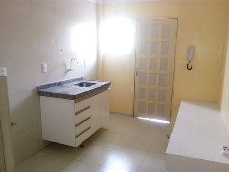 FATIMA - APARTAMENTO - GENERAL SILVA JUNIOR, 247 APTO 105 1 PAVIMENTO SEM GARAGEM - Photo 2