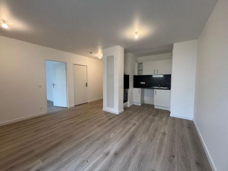 Location Appartement 2 pièces 44m² BIHOREL 76420 - Photo 2