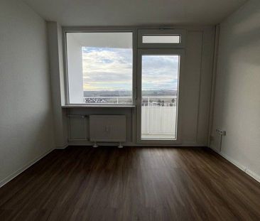 Endlich Zuhause: 2-Raum-Wohnung mit Ausblick - Photo 3