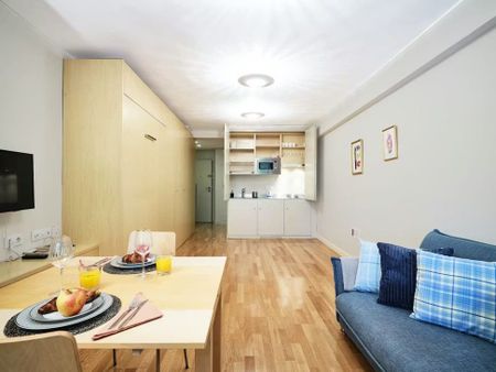 Calle de Maldonado, Madrid, Community of Madrid 28006 - Photo 2