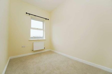 Queens Place, Hesters Way, Cheltenham, GL51 - Photo 5