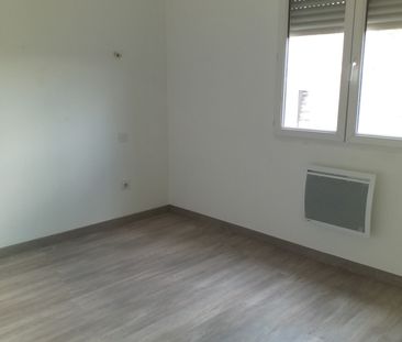 Location Maison 4 pièces 102m² MONTESQUIEU 82200 - Photo 6