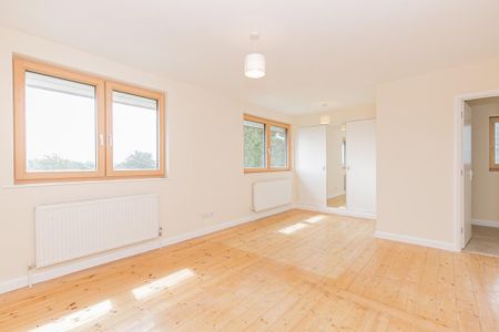 5 bedroom farm house to rent - Photo 3