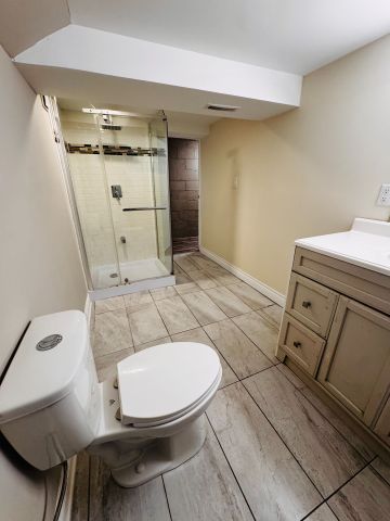 For Lease - 90 Ontario Avenue Unit# BSMT, Hamilton, Ontario - Photo 5
