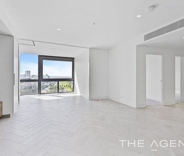 LIVE IN LUXURY - Photo 2