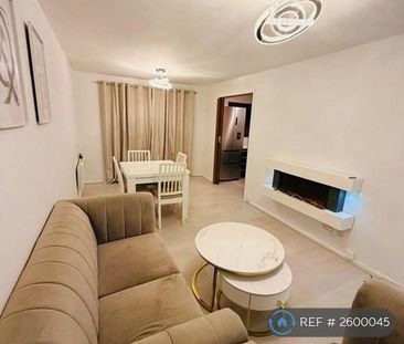 2 bedroom maisonette to rent - Photo 2