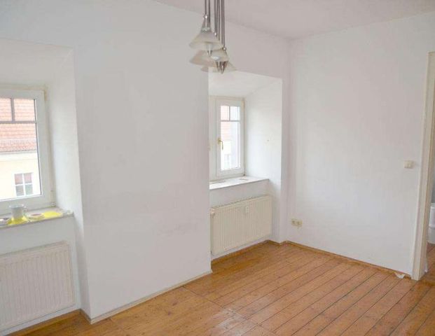 Wunderschöne 2-Raum-DG-Wohnung in Gera im Stadtzentrum - Photo 1