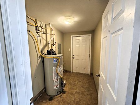 For Lease - 1460 Highland Road Unit# 1F, Kitchener, Ontario - Photo 2