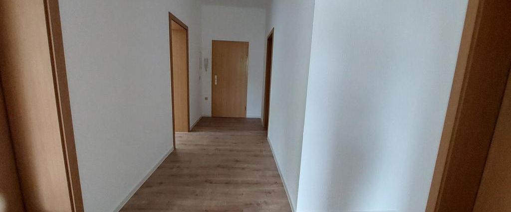 Alles neu! Renovierte 3 Zimmerwohnung ab sofort bezugsfertig! - Photo 1