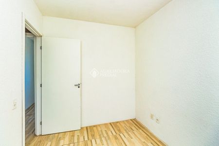 Apartamento com 2 quartos e 40m² para alugar em Cavalhada, Porto Alegre. - Foto 4