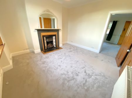 The Green, Bristol, Stoke Gifford - Photo 4