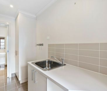 Terrace Home with Study - Photo 6