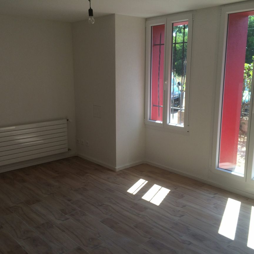 Max-Petitpierre 44, Neuchâtel - Photo 1