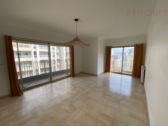 Location Appartement 4 pièces 102m² BIARRITZ 64200 - Photo 1