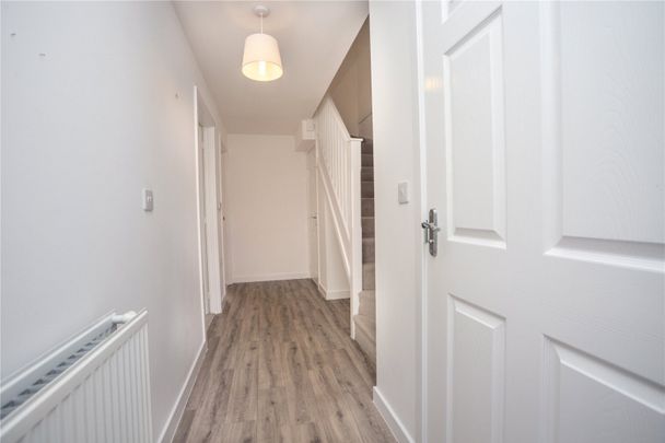 Fairford Road, - Photo 1