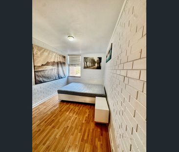 GREAT LOCATION!!! OPEN VIEWS FROM THE BALCONY! - Photo 4