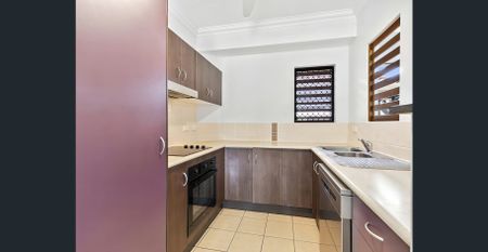 VERY TIDY FURNISHED UNIT IN SMITHFIELD! - Photo 5