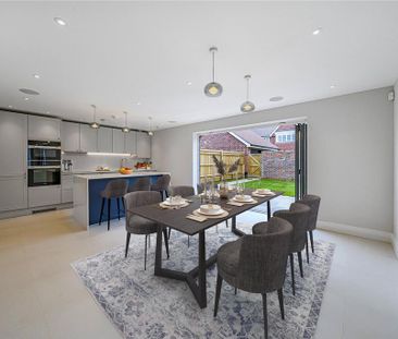 3 bedroom semi-detached house to rent - Photo 2