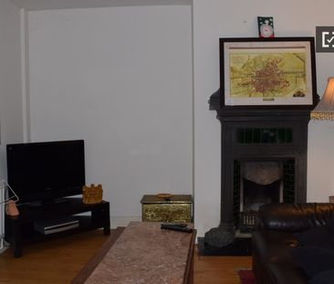 Cozy room in 3-bedroom apartment in Downtown, Dublin - Photo 3