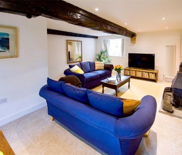 3 bedroom semi-detached house to rent - Photo 3