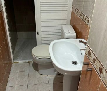 Casa adosada de alquiler en N/a, Gelves - Photo 5