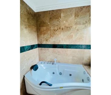 2 room luxury Flat for rent in Marbella, Andalusia - Photo 6