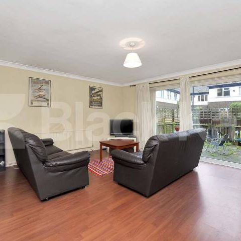3 Bedroom, 1 bath, 1 reception House - Photo 1