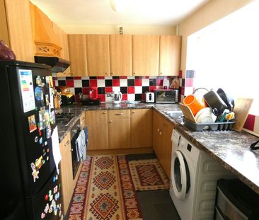 Detached house to rent on - Photo 5