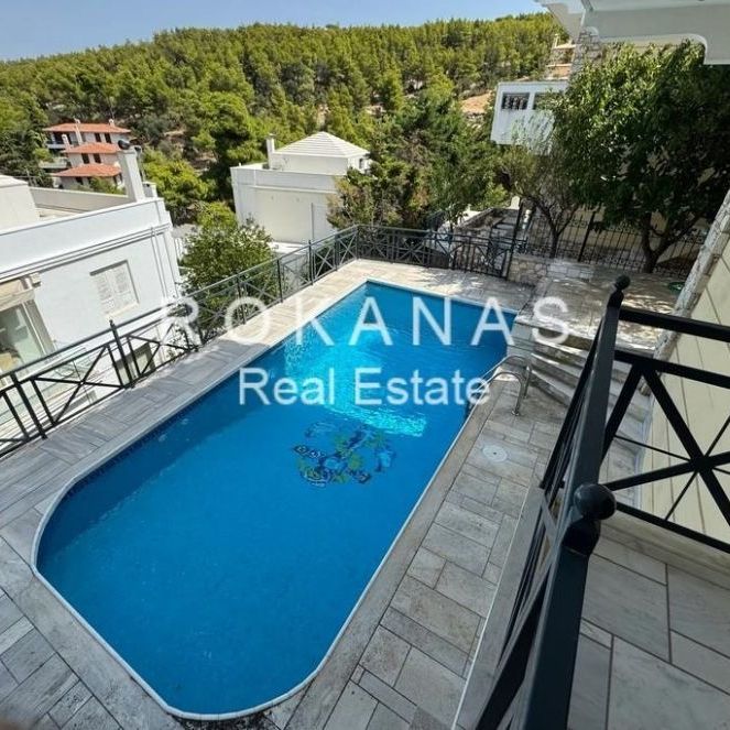 Μονοκατοικία για ενοικίαση Καστρί - Πολιτεία (Νέα Ερυθραία) - Photo 1