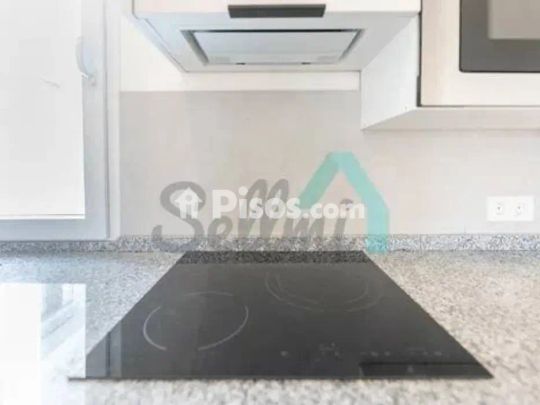 Piso en alquiler en Centro - Photo 1