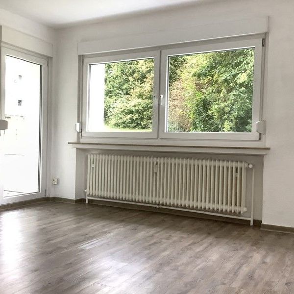 3-Zimmer-Wohnung mit Balkon in Schildesche zu vermieten - Foto 1