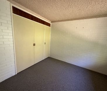 2 Bedroom Unit On Top Of The Hill - Photo 3
