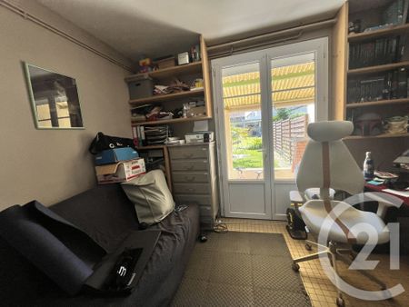 Location Maison 5 pièces 92m² ORTHEZ 64300 - Photo 2