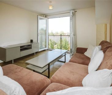 2 bedroom apartment to rent - Photo 2