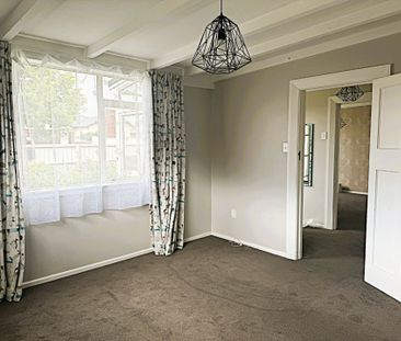 Easy Living - Photo 3