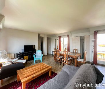 Logement à Paris, Location meublée - T3 - Place de Wagram - Ternes ... - Photo 2