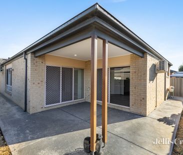 48 Muzzlewood Way, Wollert - Photo 3