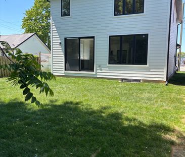 For Lease - 406 Forest Lawn Avenue Unit# UPPER, London East, Ontario - Photo 1