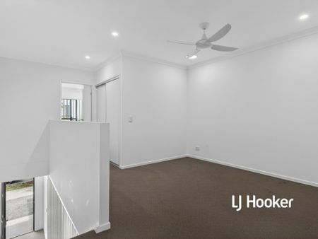 8 Corymbia Street, Carseldine QLD, Belconnen - Photo 2