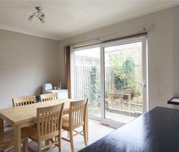 4 bedroom semi-detached house to rent - Photo 4