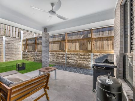 11 Banksia Wy, Springfield QLD 4300 - House For Rent | Domain - Photo 5