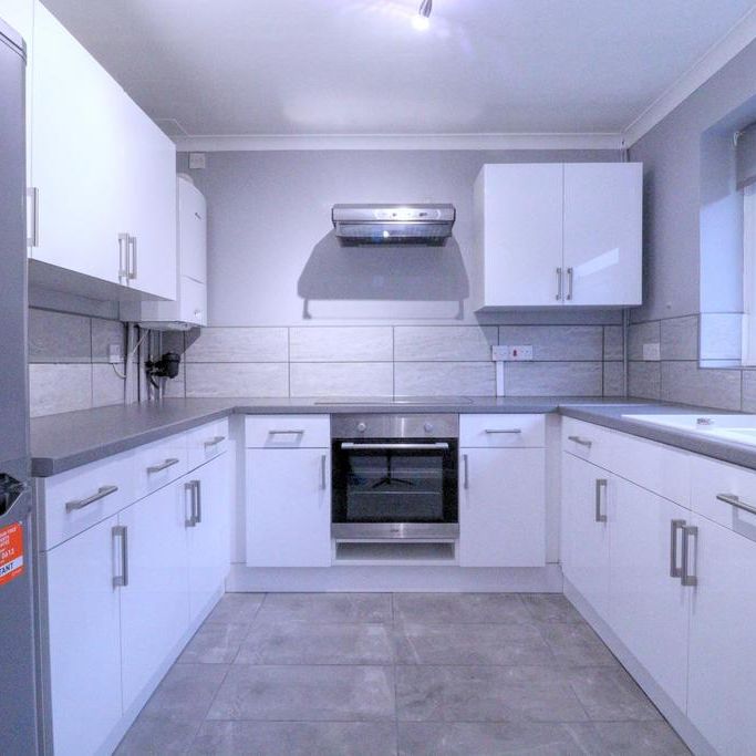 2 bedroom bungalow to rent - Photo 1