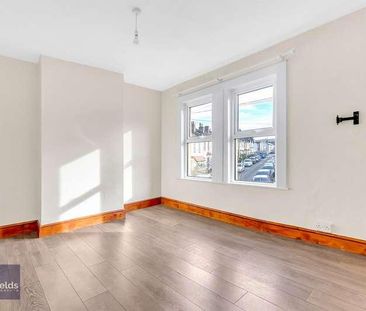 Grove Park Terrace, BS16 - Photo 3