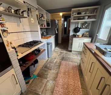 Valebridge Road, RH15 - Photo 2